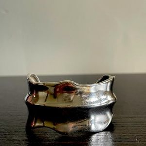 COPY - ***RARE*** Tiffany & Co. leaf cuff